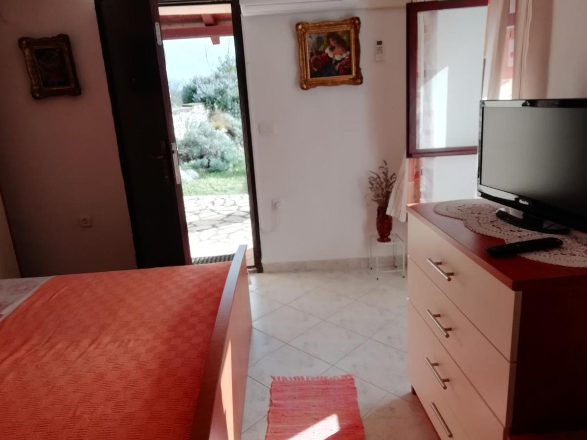 Holiday Homes Mirjana Мощеницька Драга Екстер'єр фото