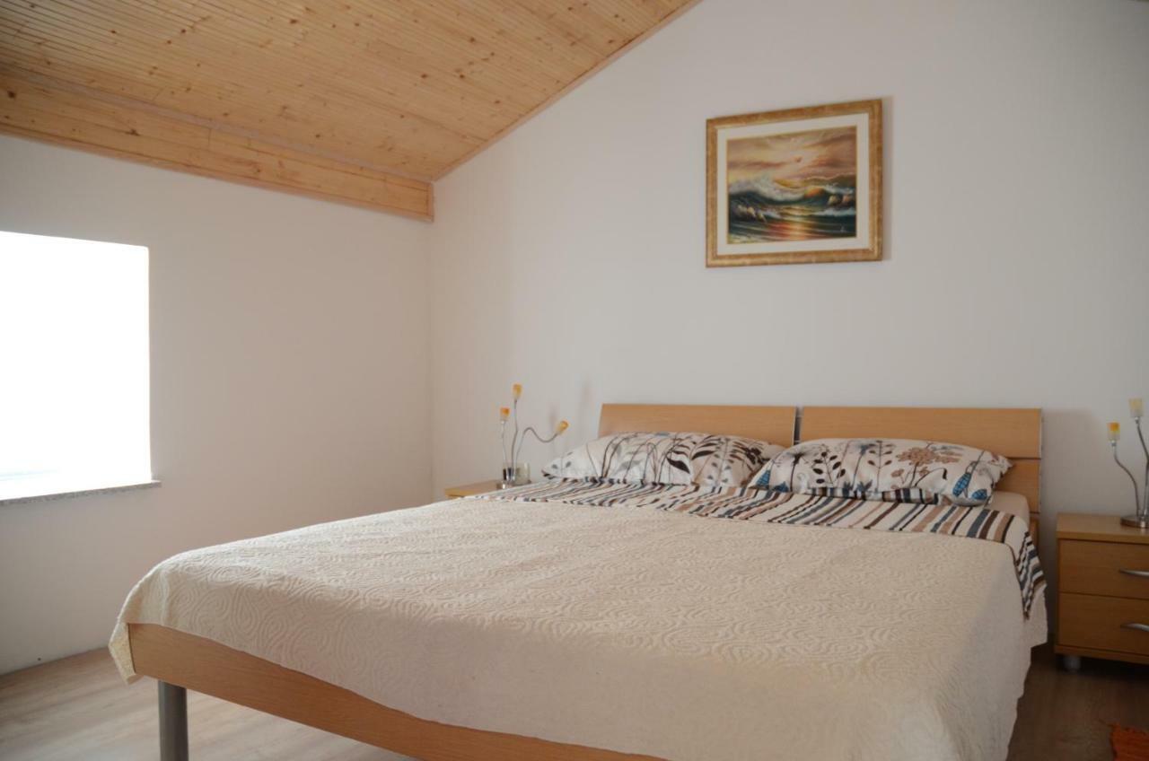Holiday Homes Mirjana Мощеницька Драга Екстер'єр фото