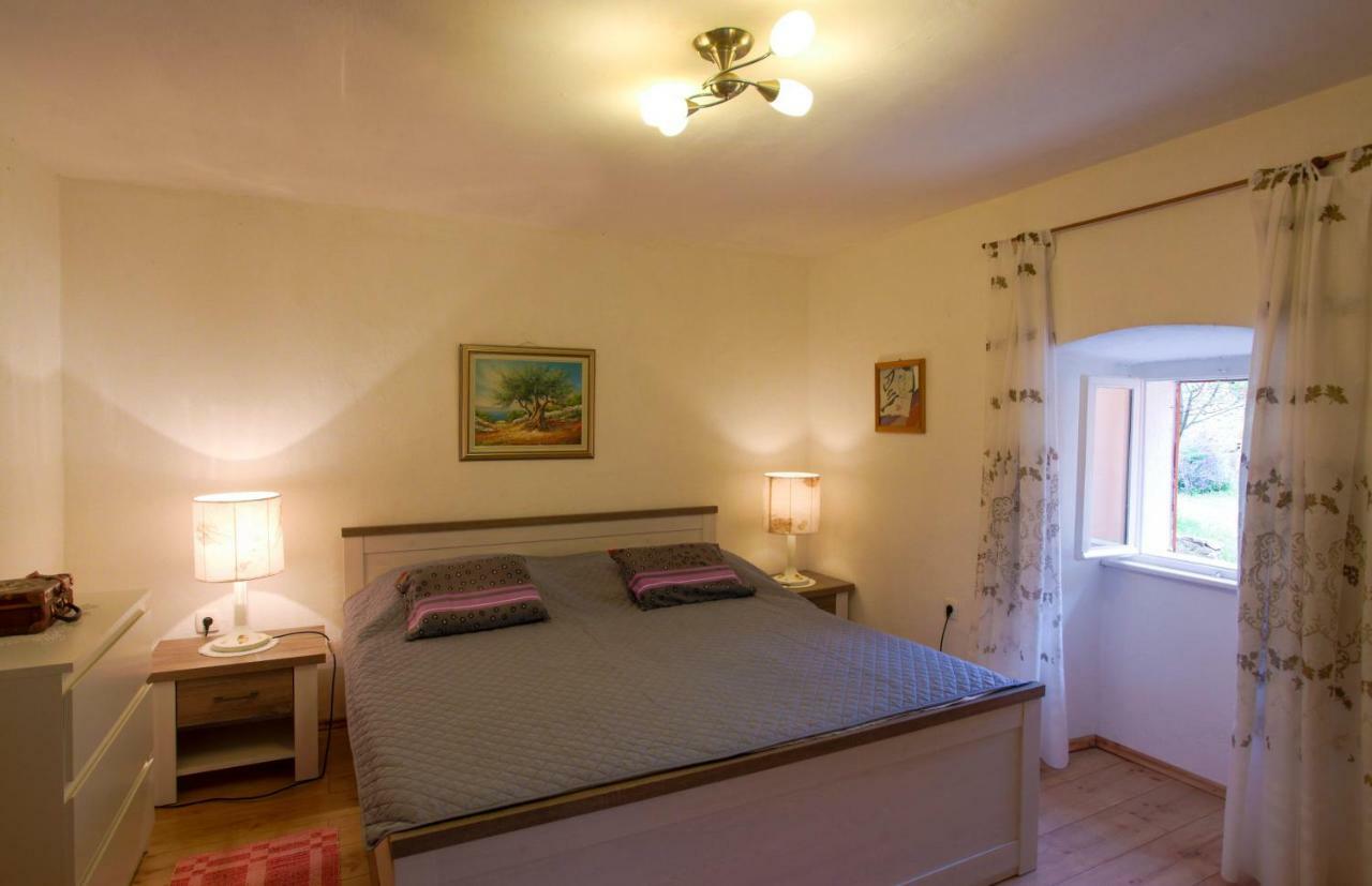 Holiday Homes Mirjana Мощеницька Драга Екстер'єр фото
