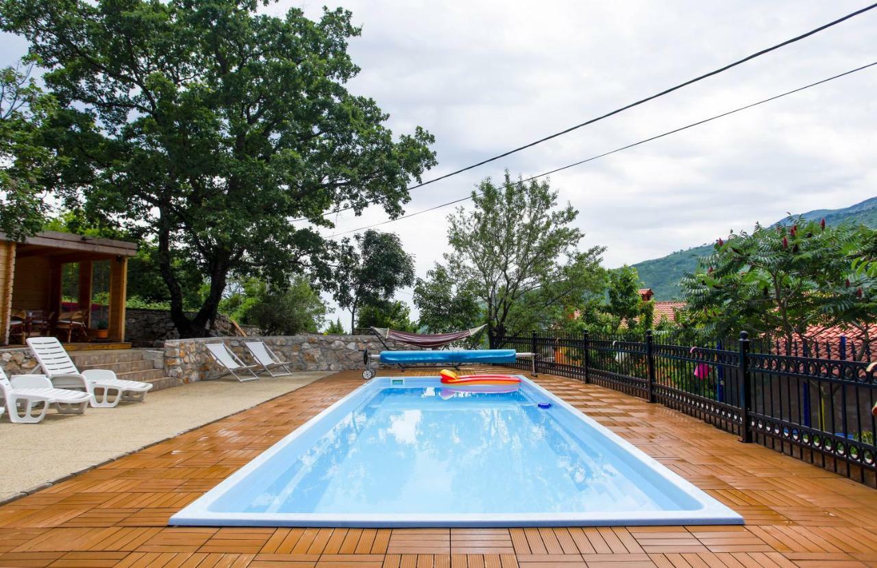 Holiday Homes Mirjana Мощеницька Драга Екстер'єр фото